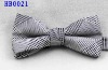 man's silk bow ties