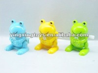 funny toy plastic wind up toy frog