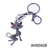 2013 zinc alloy cat keychain