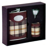 7oz promotional stainless steel hip flask gift set with funnel and cup