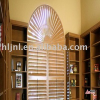 Solid wooden shutter