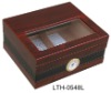 Cigar humidor