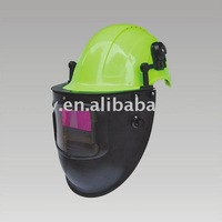 Auto darkening welding helmet