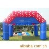 Inflatable arch