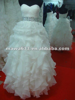 The latest Sample of Bridal gown wedding dress wedding gown Fashion Lace and beading Wedding Dresses Romantic Wedding dresses