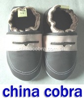 baby shoes (new year design)