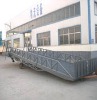 Mobile hydraulic yard ramp