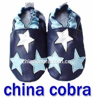 baby shoes (new year design)